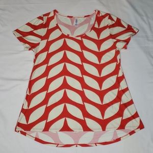 Large Lularoe Classic Tee